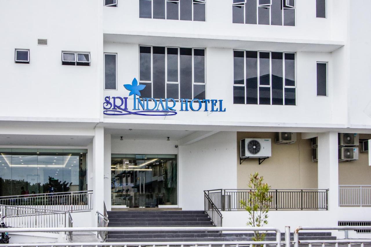 Sri Indar Hotel & Suites Parit Buntar Buitenkant foto